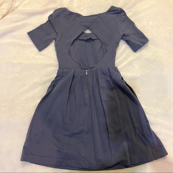 TALULA INDIGO PEPLUM DRESS - Picture 2 of 2